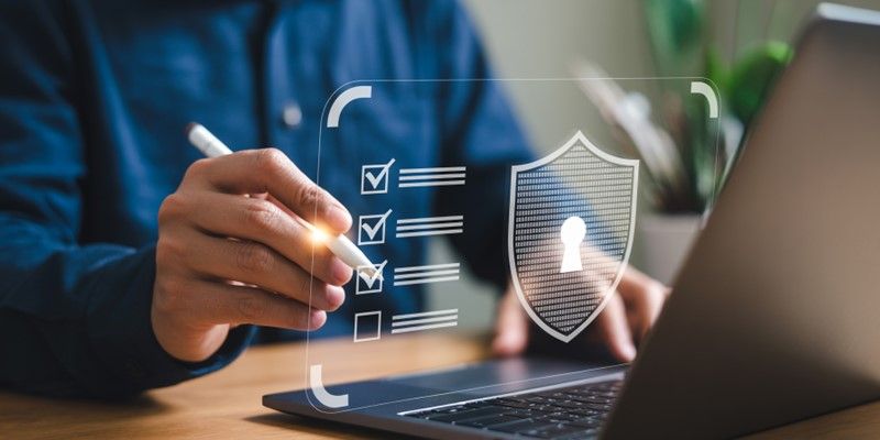 いち早く解説！　経済産業省「セキュリティ対策評価制度」